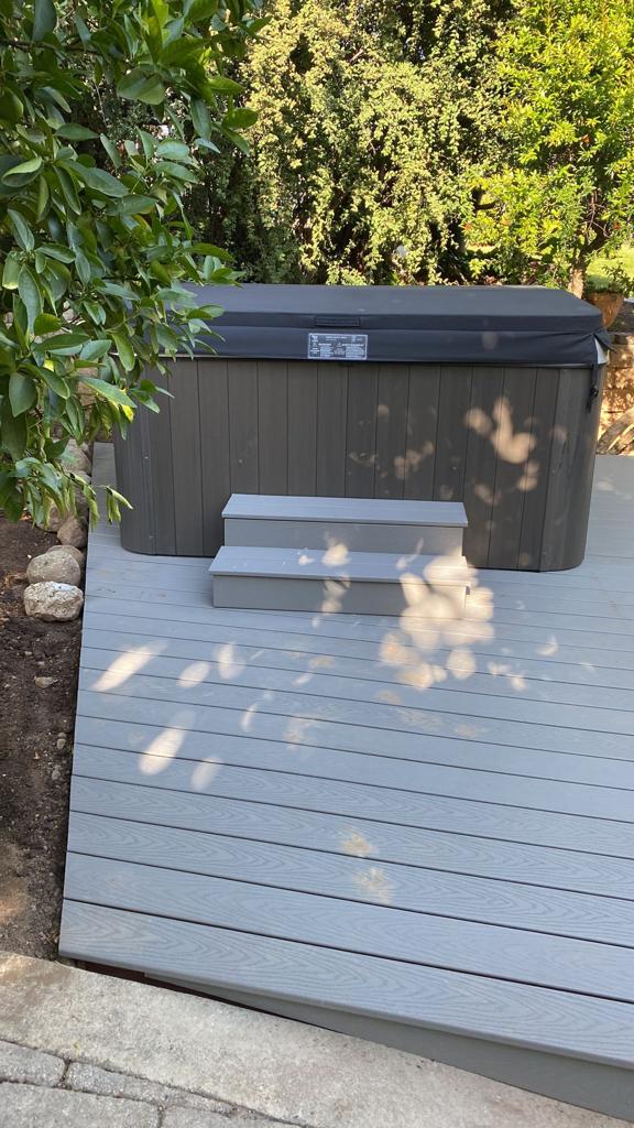 deck replacement in renton WA